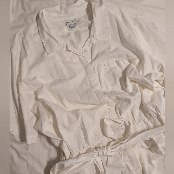 Ava & Viv White Short Sleeve Belted Waist Romper - Picture 7 of 8